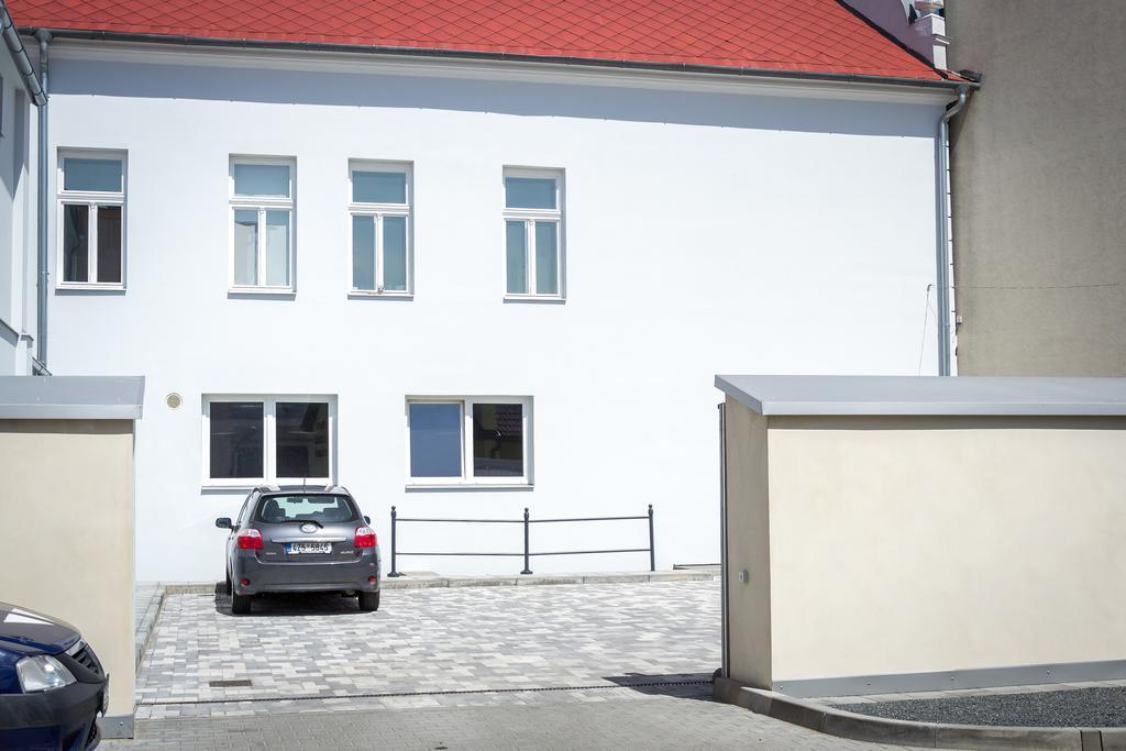 Penzion Apartmany Hradebni Uherske Hradiste Exterior photo