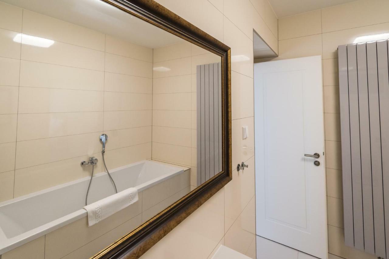Penzion Apartmany Hradebni Uherske Hradiste Exterior photo