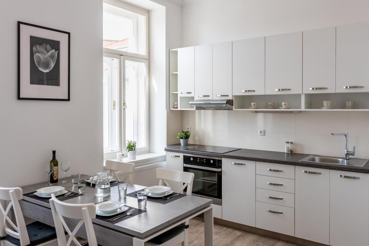 Penzion Apartmany Hradebni Uherske Hradiste Exterior photo